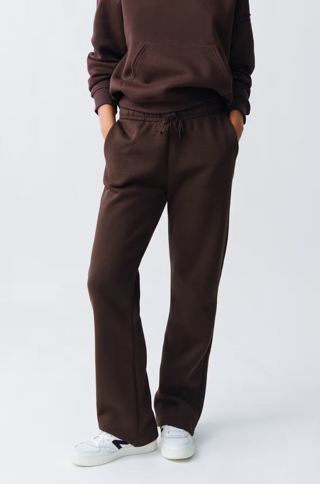 Basic Straight Sweatpants - Dark Brown