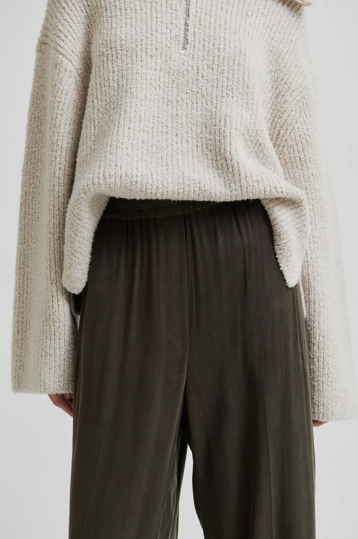 Kaira Trousers