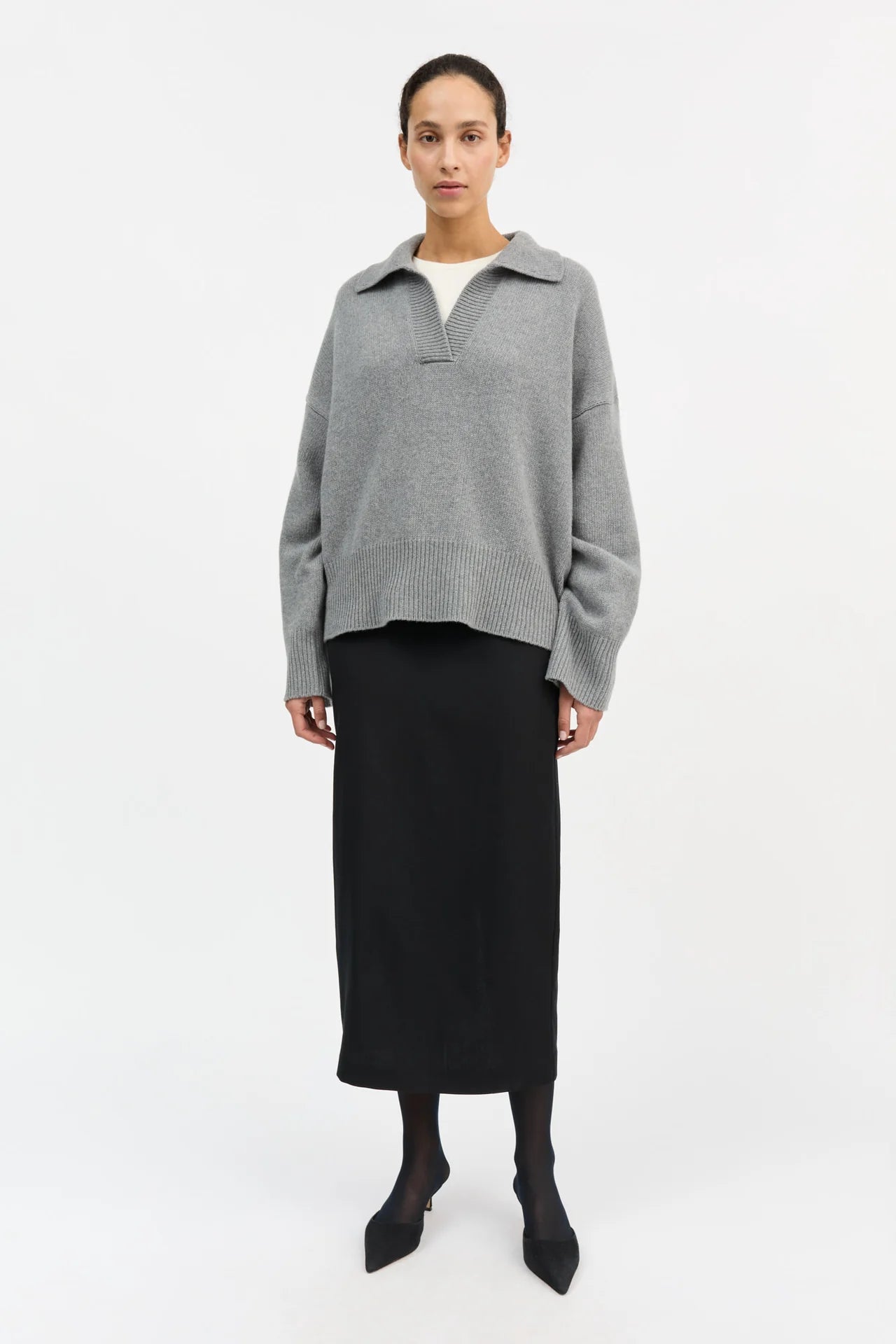 Dean V-neck jumper in Grey Melange