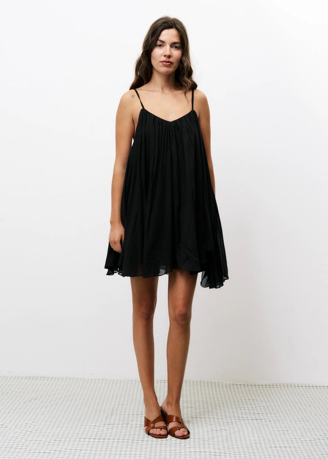 ROBE NIHED NOIR