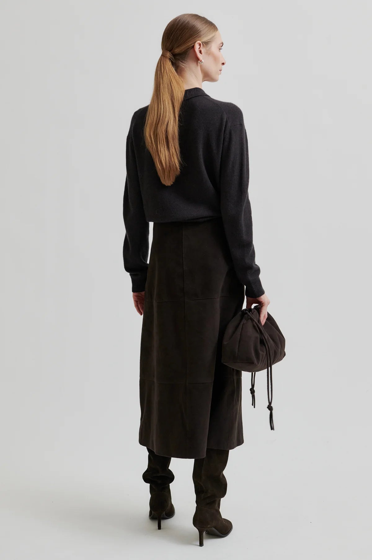 Vilena Knit LS in Chocolate Brown