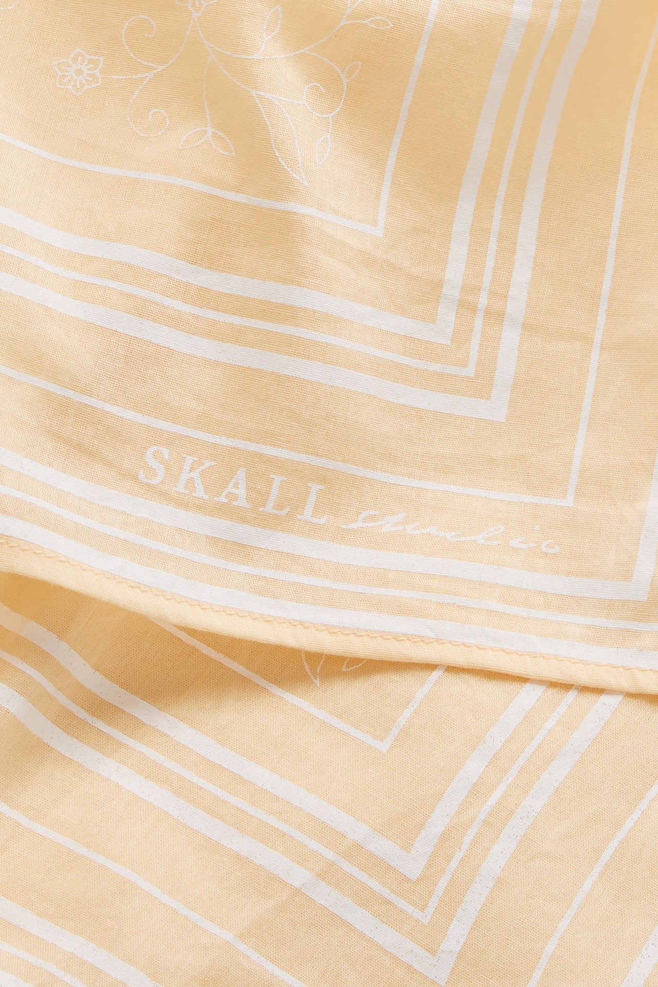 Skall classic scarf 55x55 - Light Peach/ White