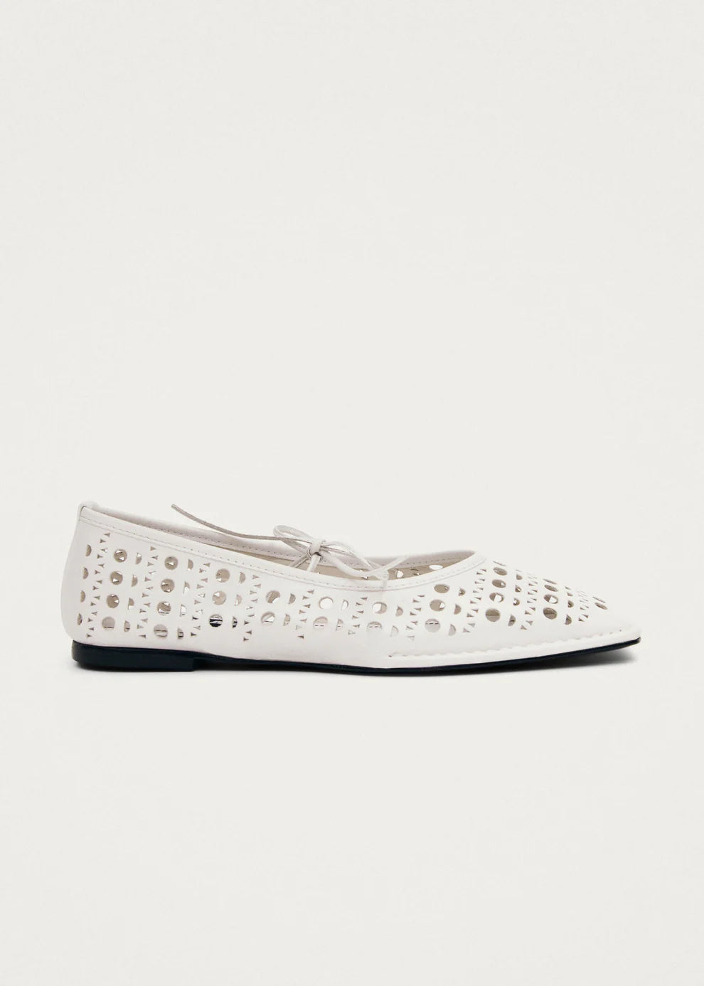 SWAY SLIT WHITE LEATHER BALLET FLATS Alohas