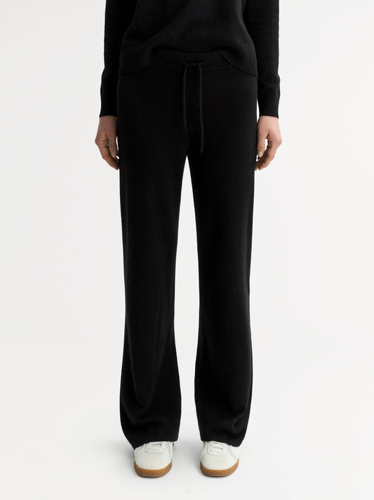 Cashmere Jogger Pants in Black