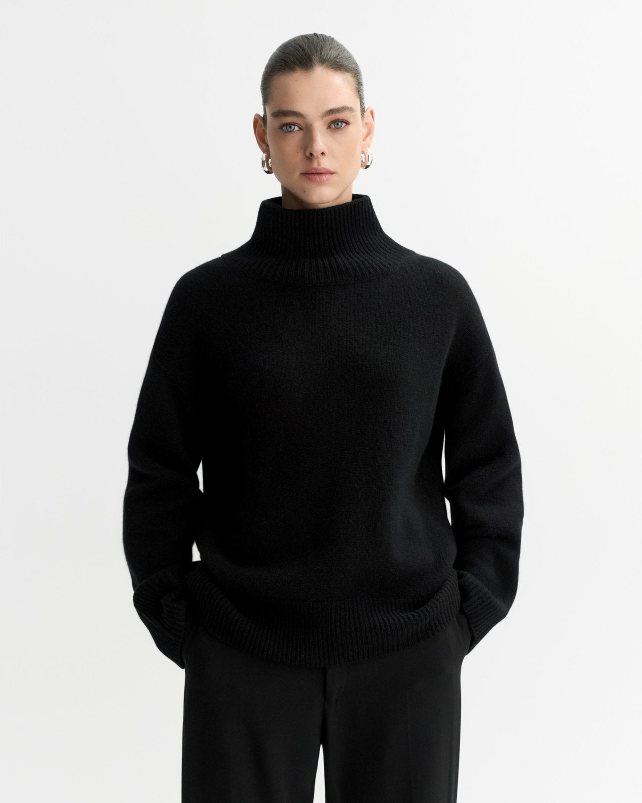 Boyfriend Turtleneck - Black