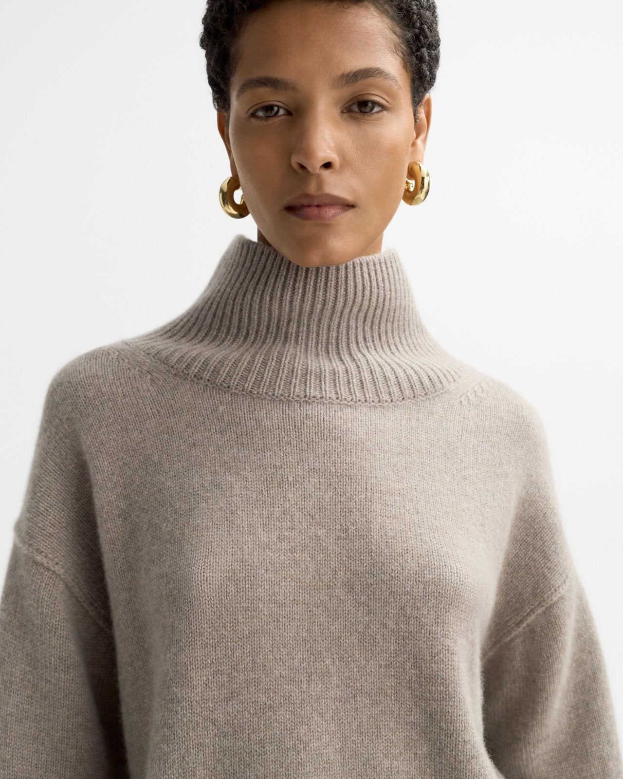 Boyfriend Turtleneck - Greige