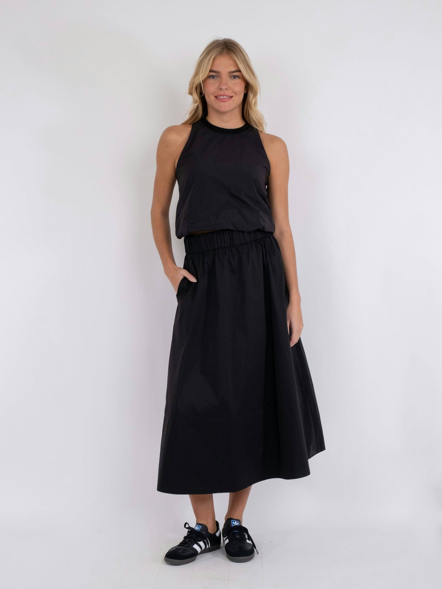 Yara Poplin Skirt - Black
