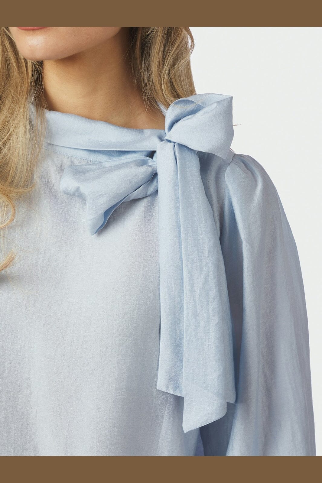 NEO NOIR Selene Crisp Blouse
