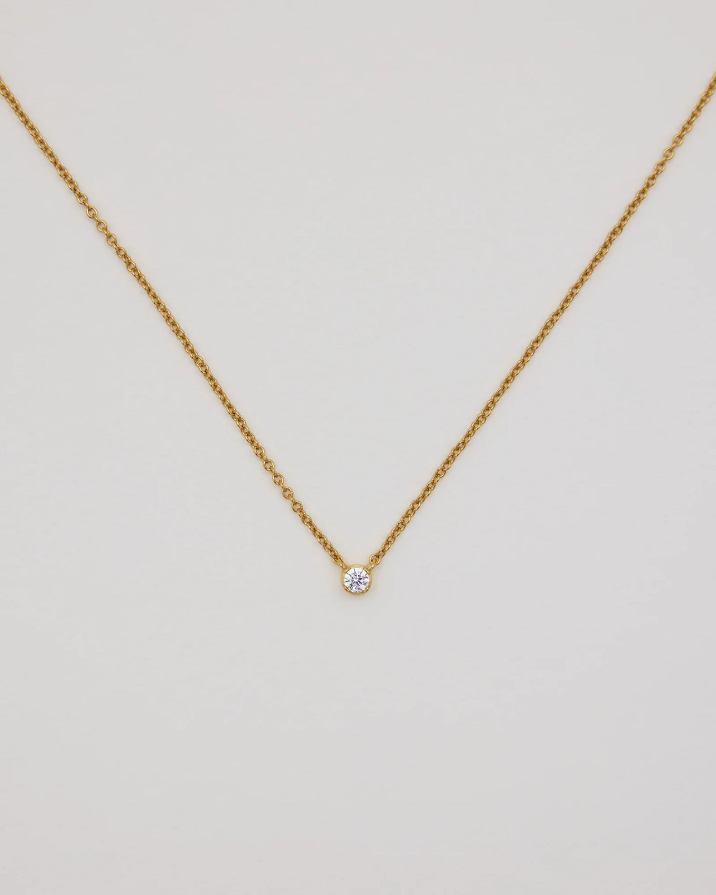 Oda Floating Necklace