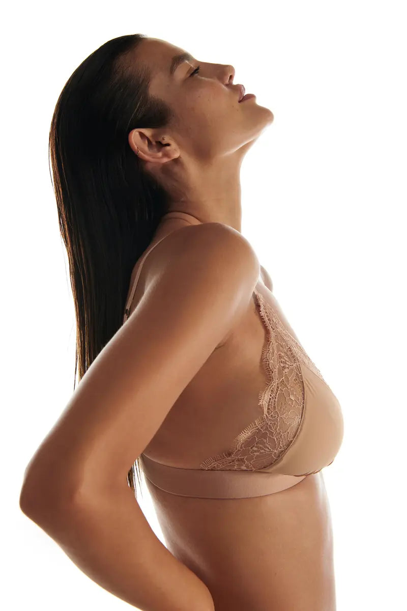 LOVE LACE Delicate triangle bralette light brown