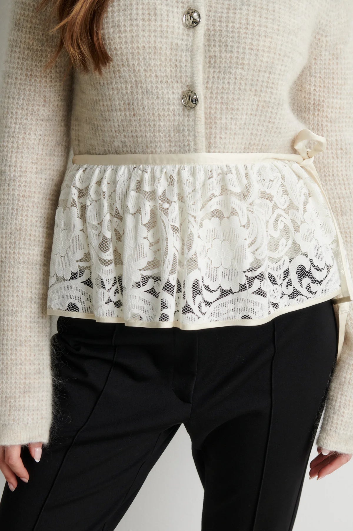 Loane Belt | Second Female