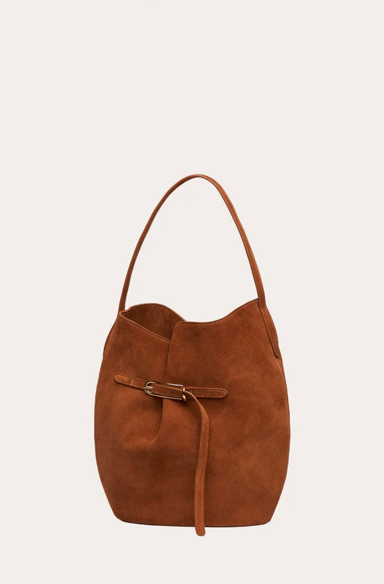 BELTED BUCKET BAG LARGE SADDLE BROWN SUEDE | Liffner (Kopie)