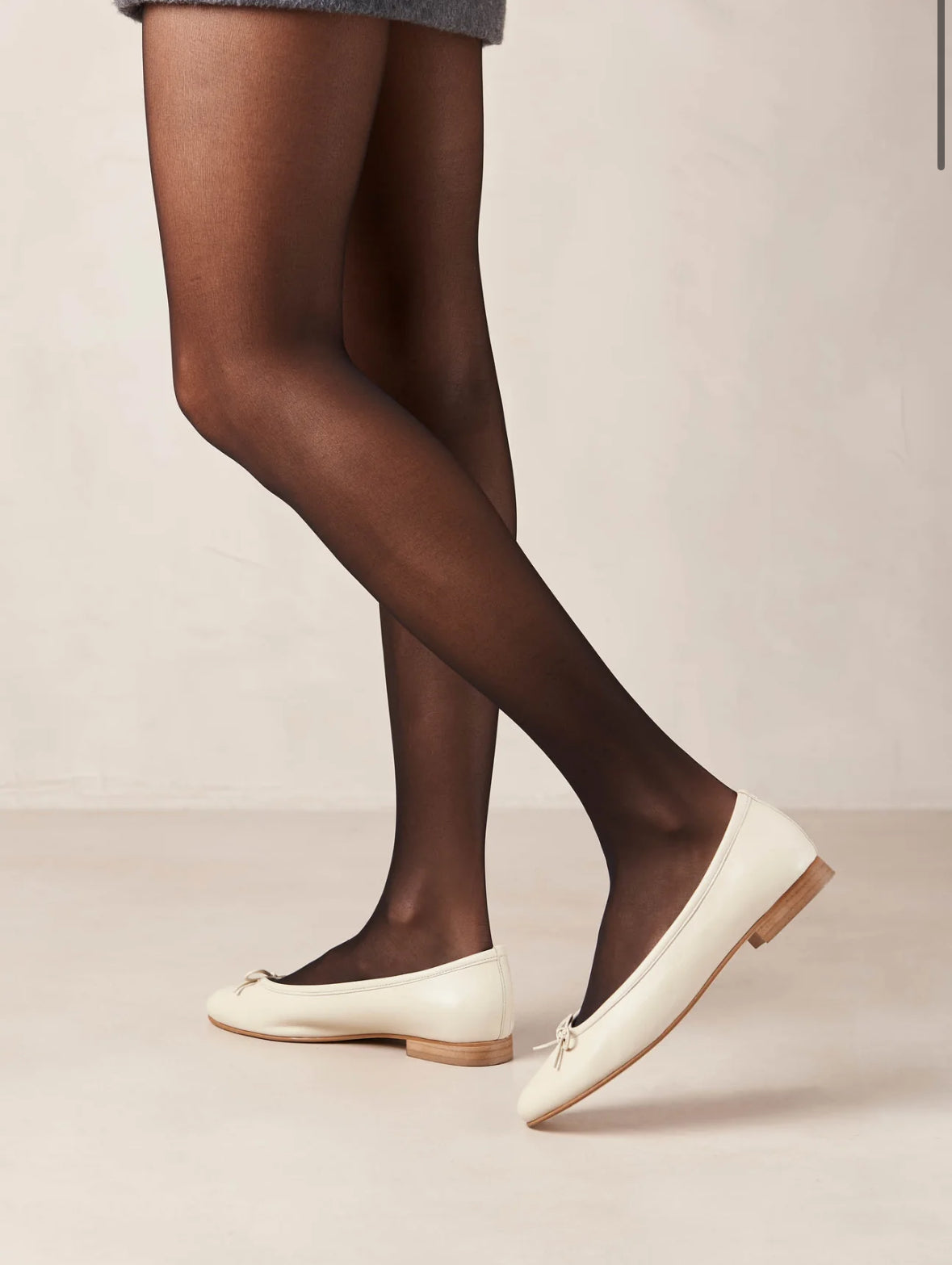 Oriana Ballerinas aus Leder in Creme