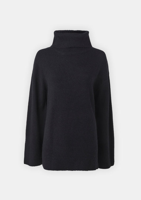 Roll-neck knitted