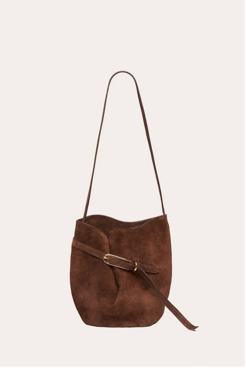 BELTED BUCKET BAG DARK BROWN SUEDE | Liffner