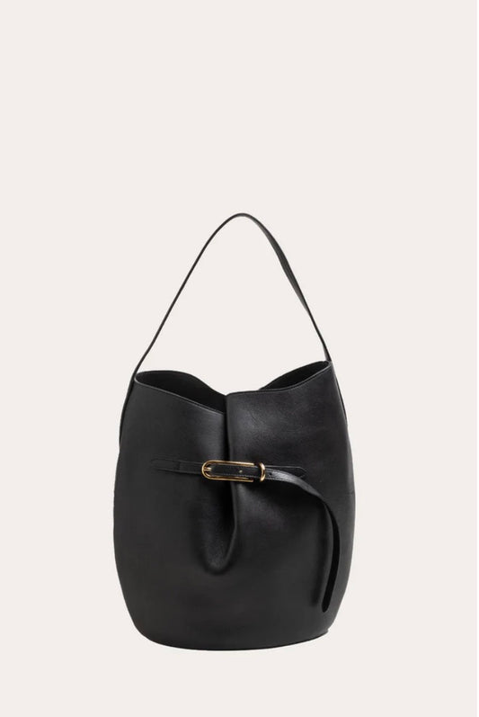 BELTED BUCKET BAG LARGE BLACK | Liffner