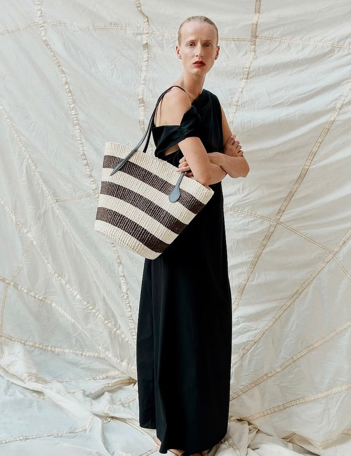STRAW TOTE BROWN AND CREAM | Liffner