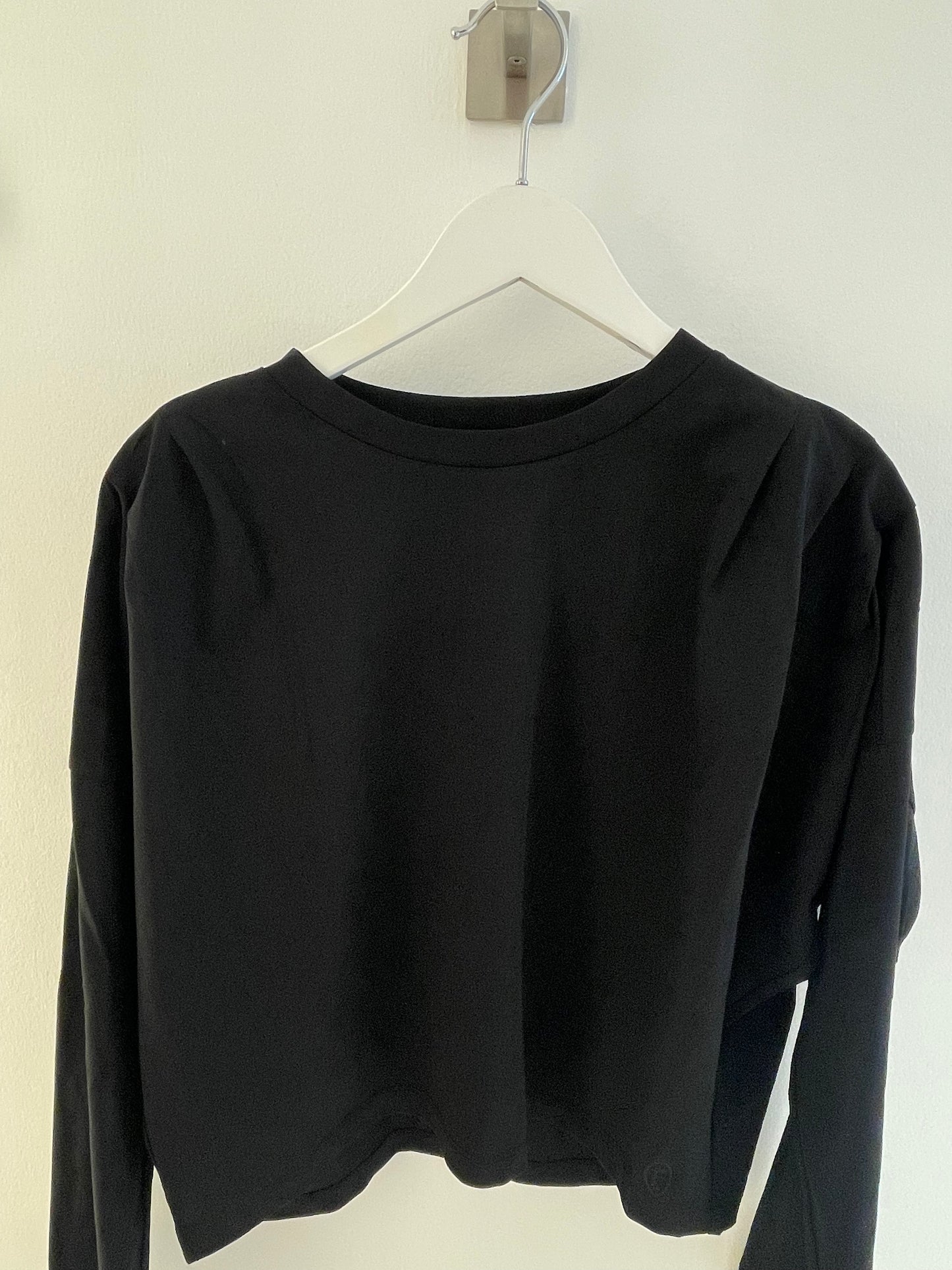 CEYLAN in Black