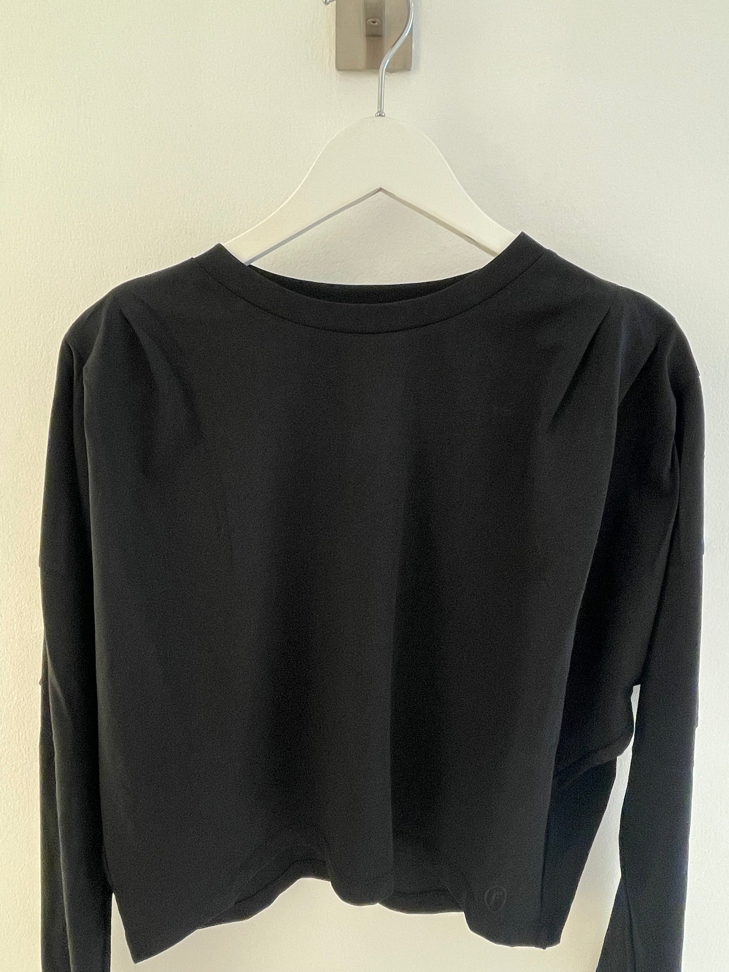CEYLAN in Black