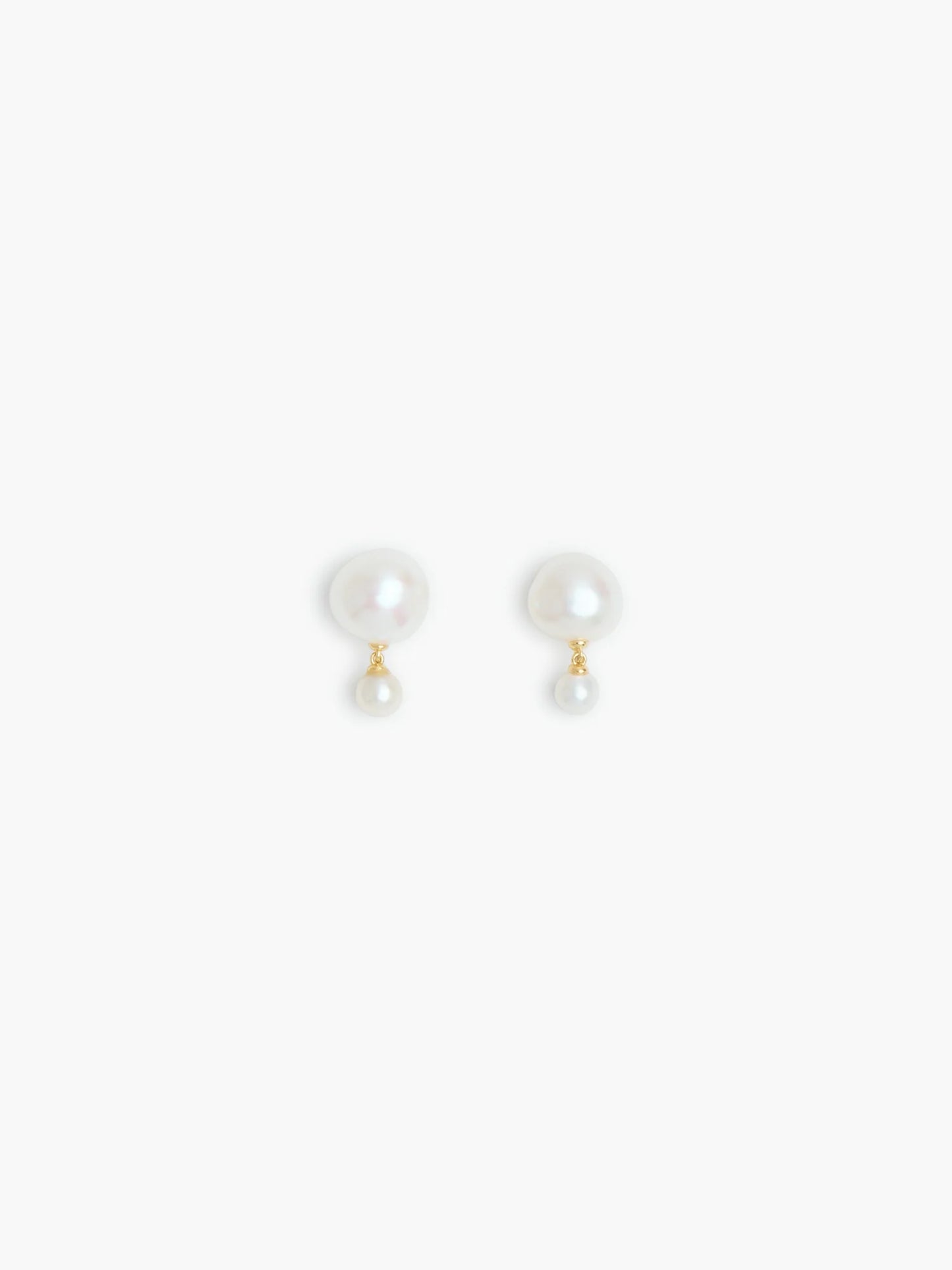 Lumora Small Studs
