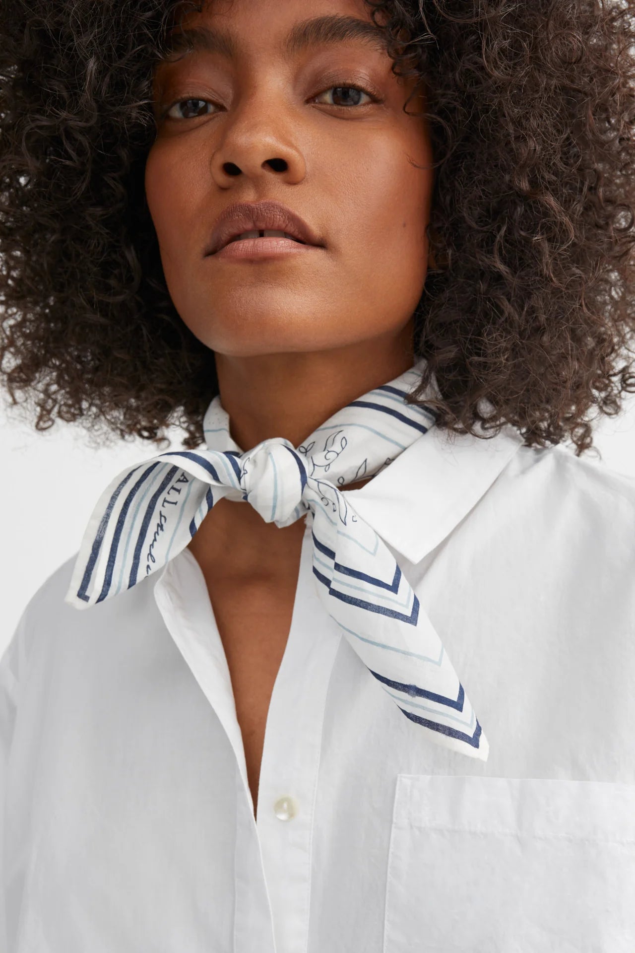 Skall classic scarf 55x55 - Light cream/Blue