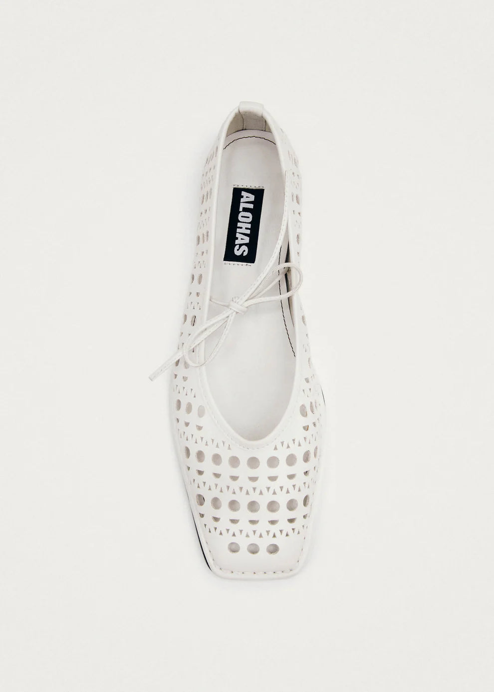 SWAY SLIT WHITE LEATHER BALLET FLATS