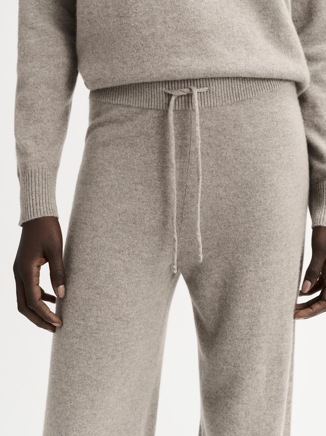 Cashmere Jogger Pants in Greige