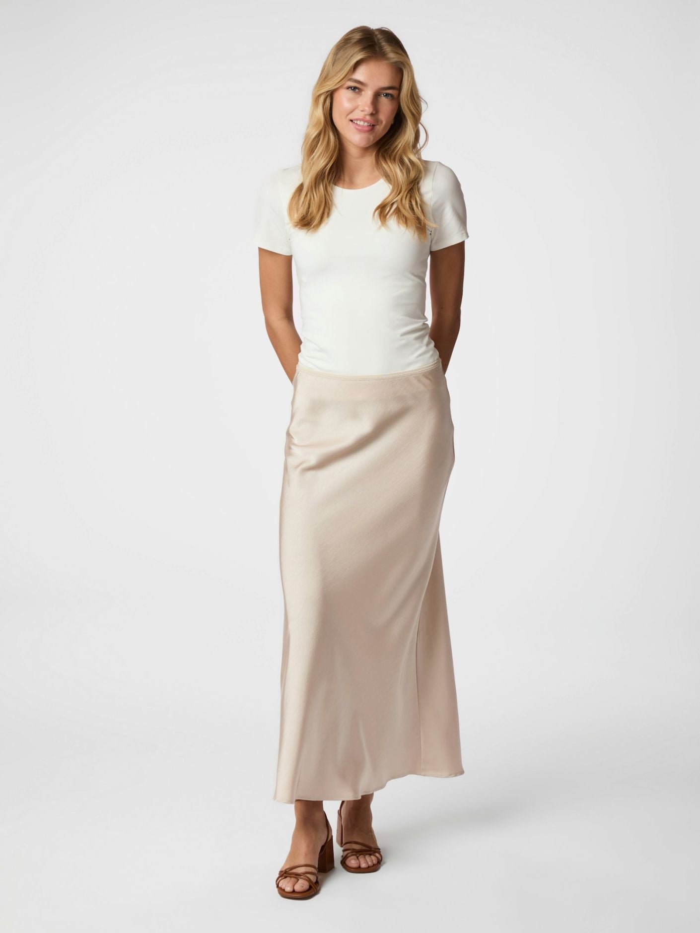 Vicky Heavy Sateen Skirt