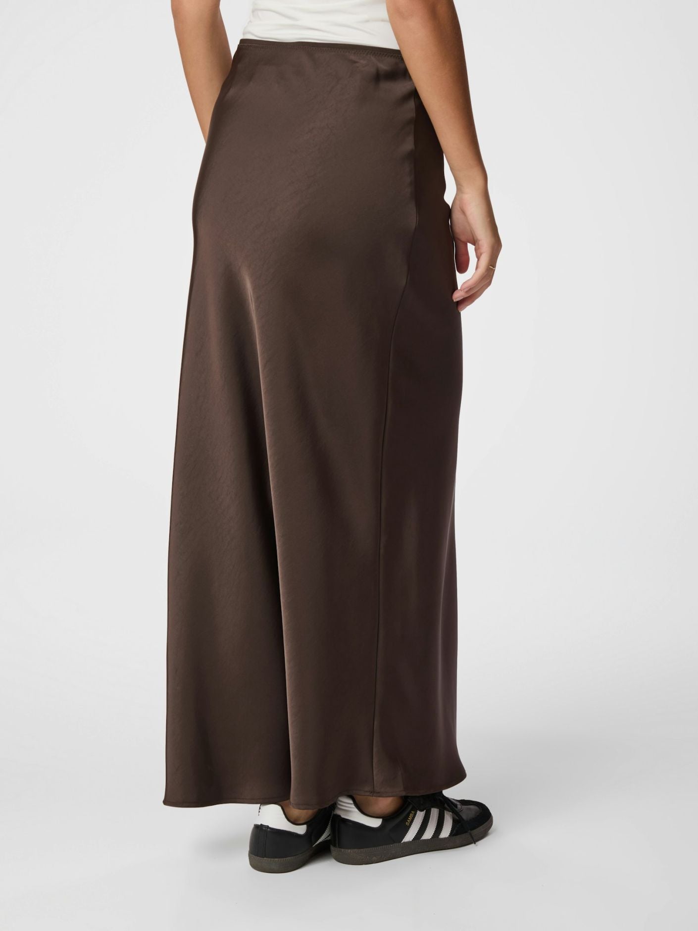 Vicky Heavy Satin Skirt Dark Brown