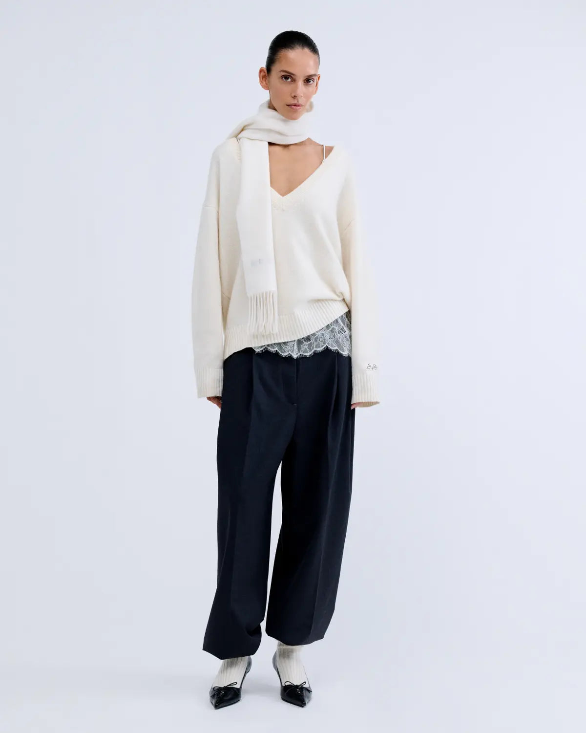 RACHEL V-neck jumper | Love Stories