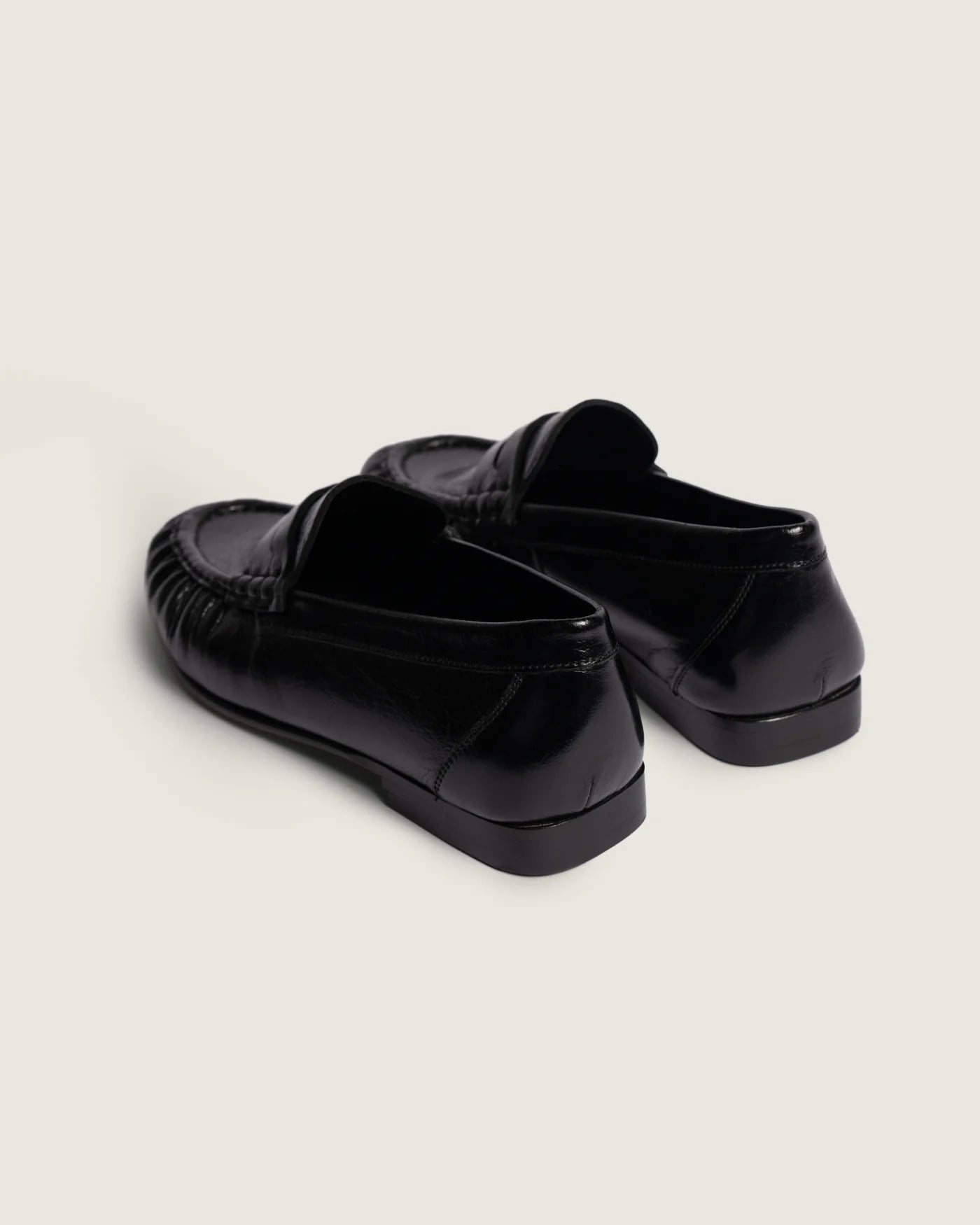 POSA | Penny Loafer Wrinkle -Leather Shiney in Black