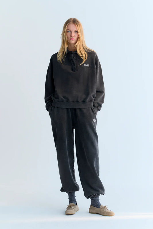TNS Logo Collection Woman Jogging