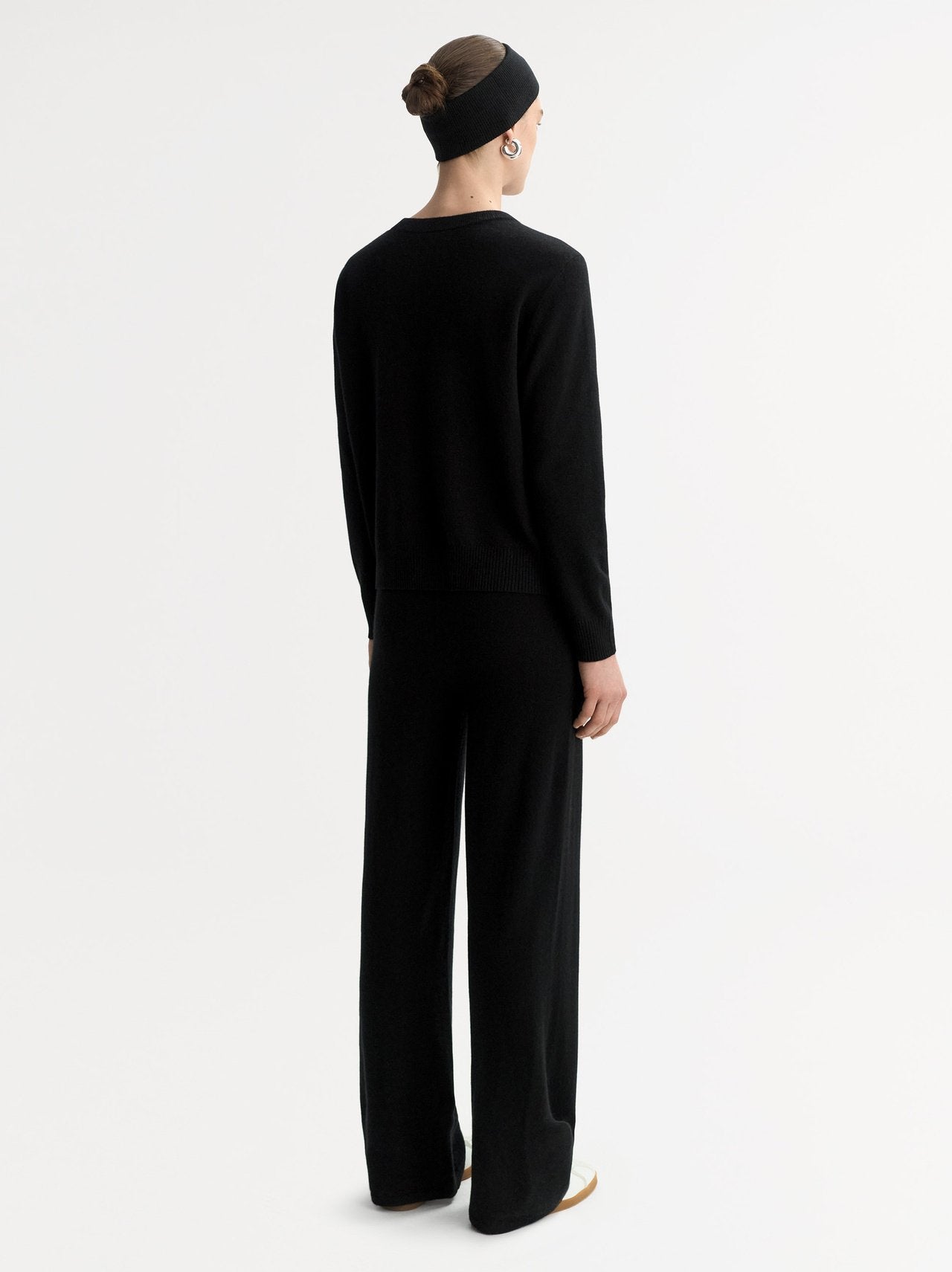 Cashmere Jogger Pants in Black