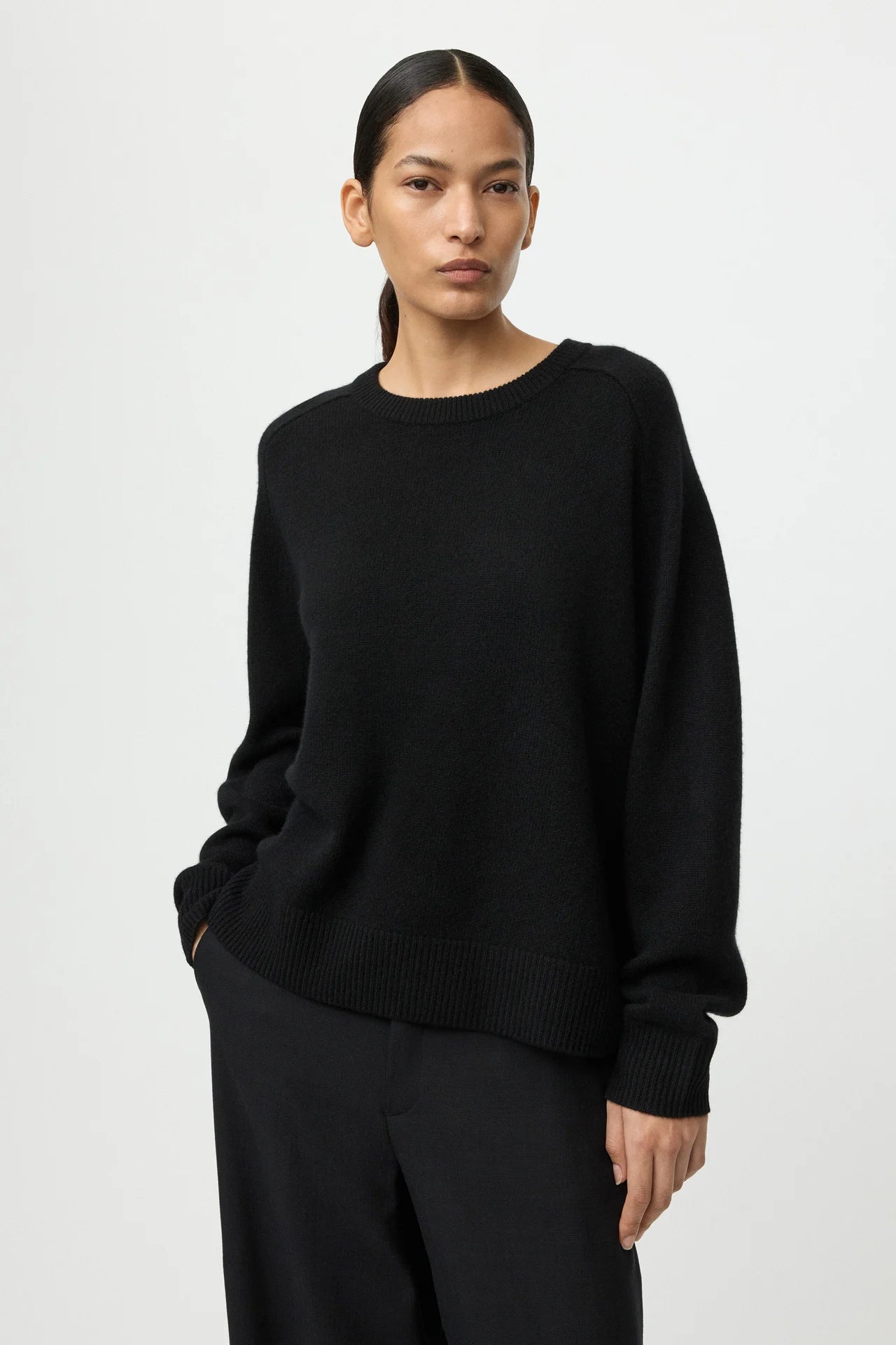 Boyfriend crewneck - black | SOFT GOAT