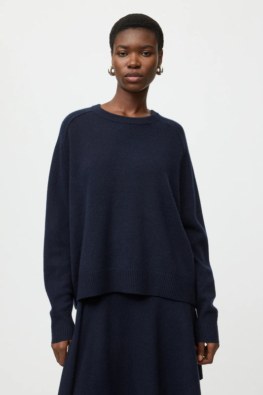 Boyfriend crewneck - Navy | SOFT GOAT