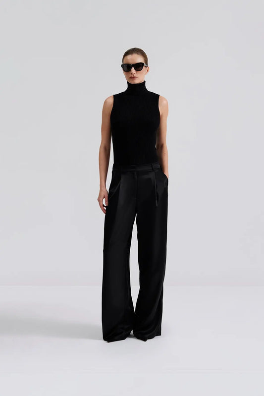 SARAH HOSE Satinhose mit elastischem Bund | MALINA