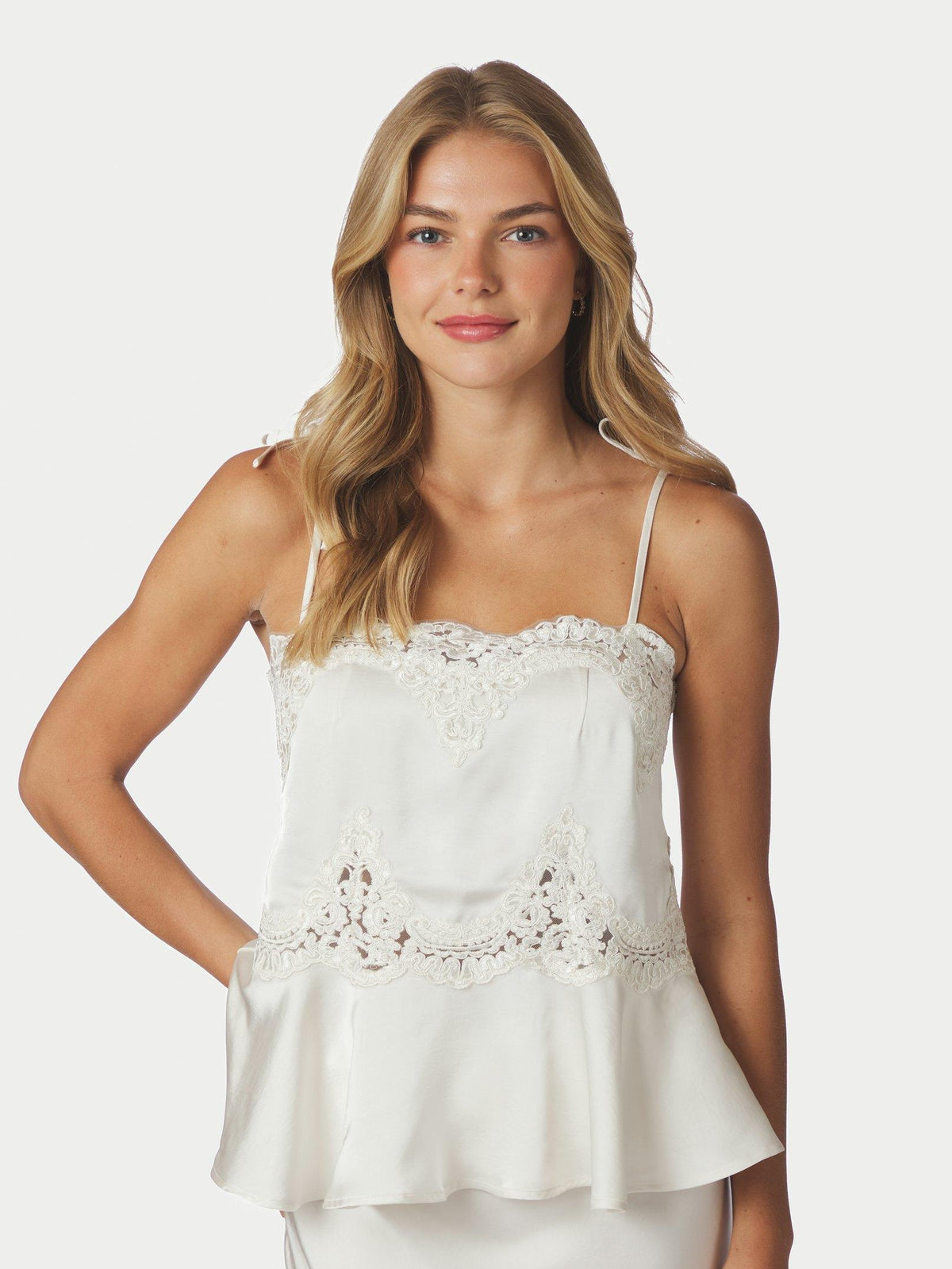 Kaela Lace Top in Pearl | NEO NOIR