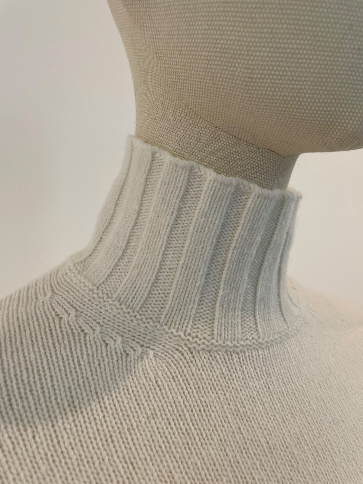 INA in Offwhite | GREY MARL