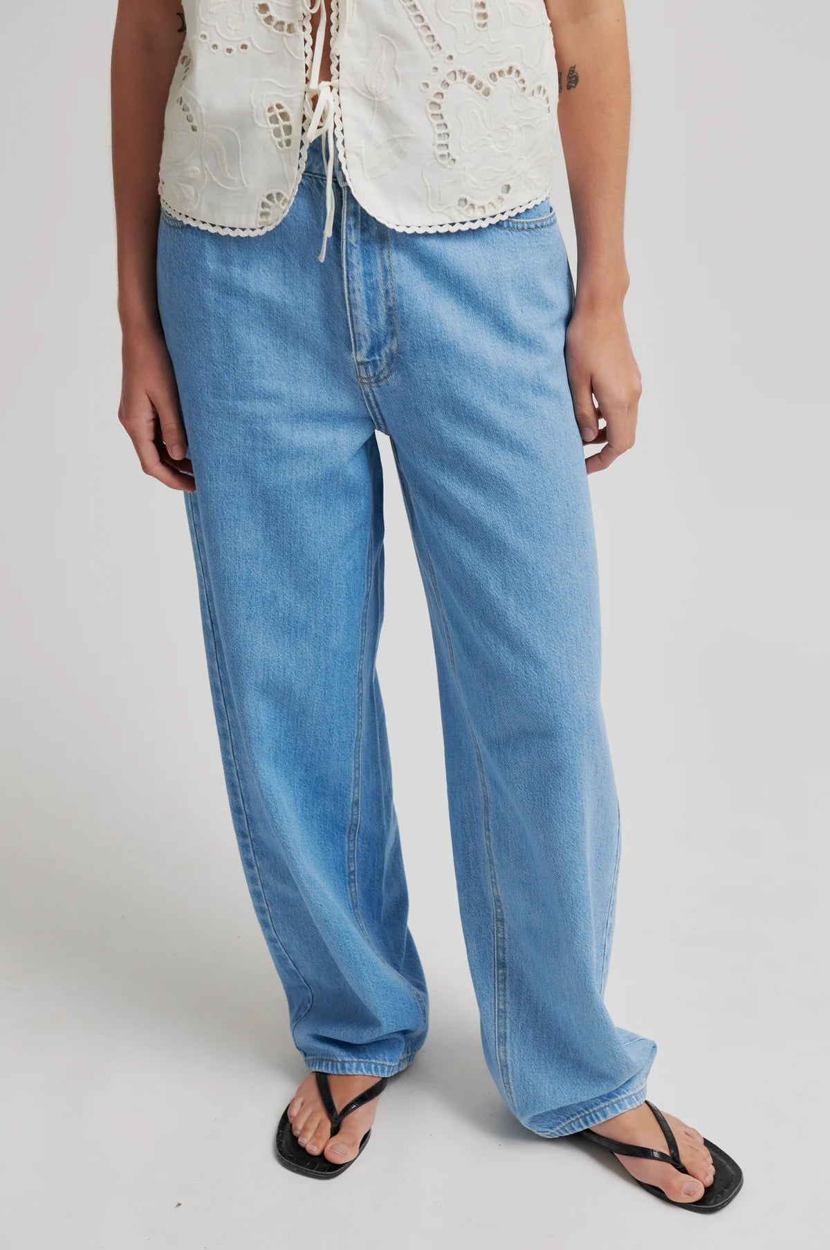 Derby Denim Barrel Jeans