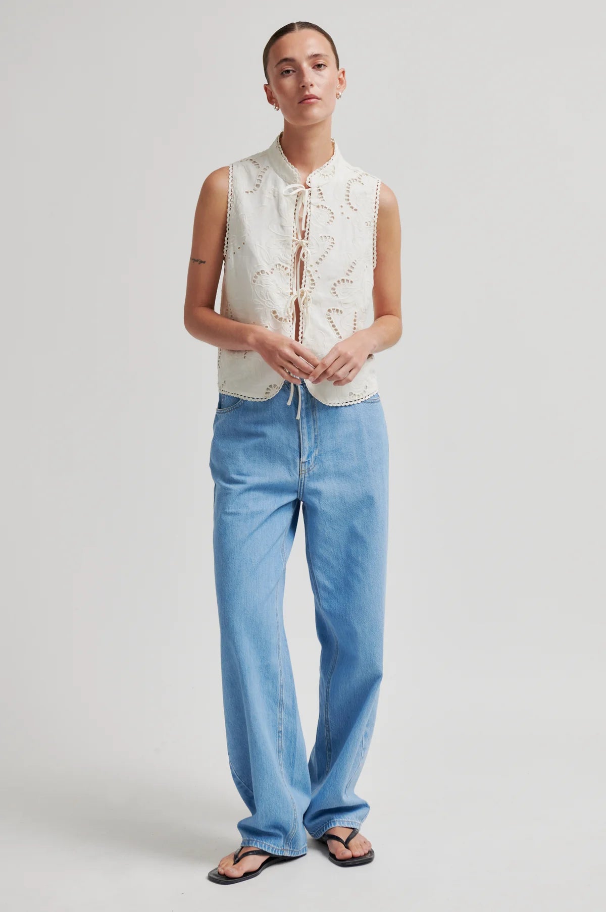 Derby Denim Barrel Jeans