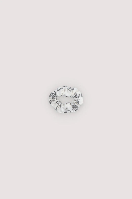 Anika Woman Scrunchie Print