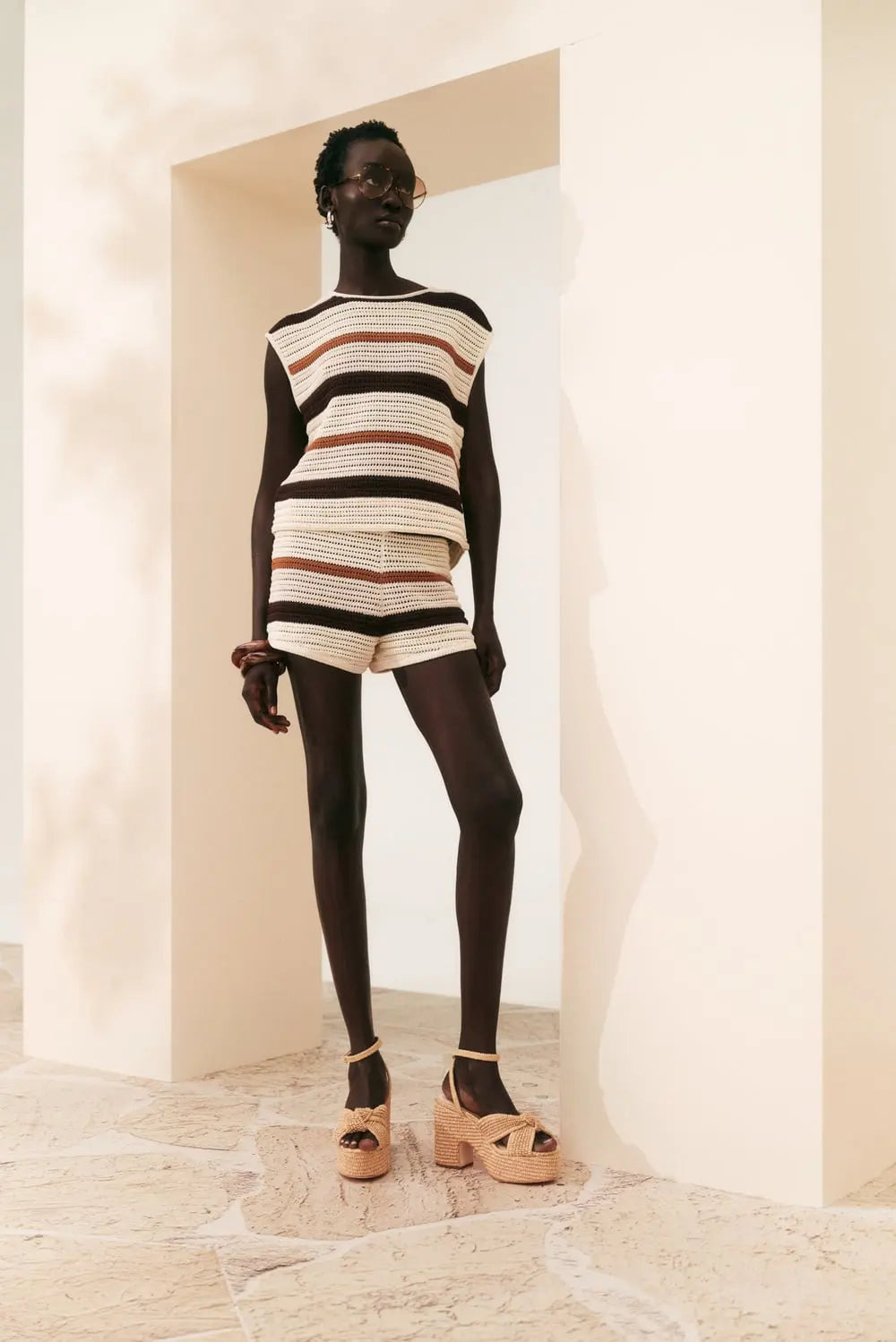 LENITA SHORTS Gestrickte Mini-Shorts mit hoher Taille und lockerer Passform