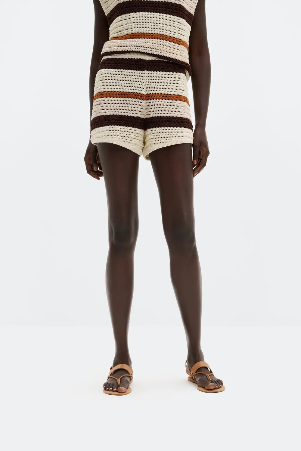 LENITA SHORTS Gestrickte Mini-Shorts mit hoher Taille und lockerer Passform