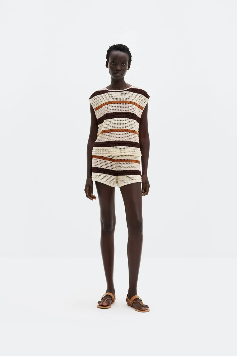 LENITA SHORTS Gestrickte Mini-Shorts mit hoher Taille und lockerer Passform