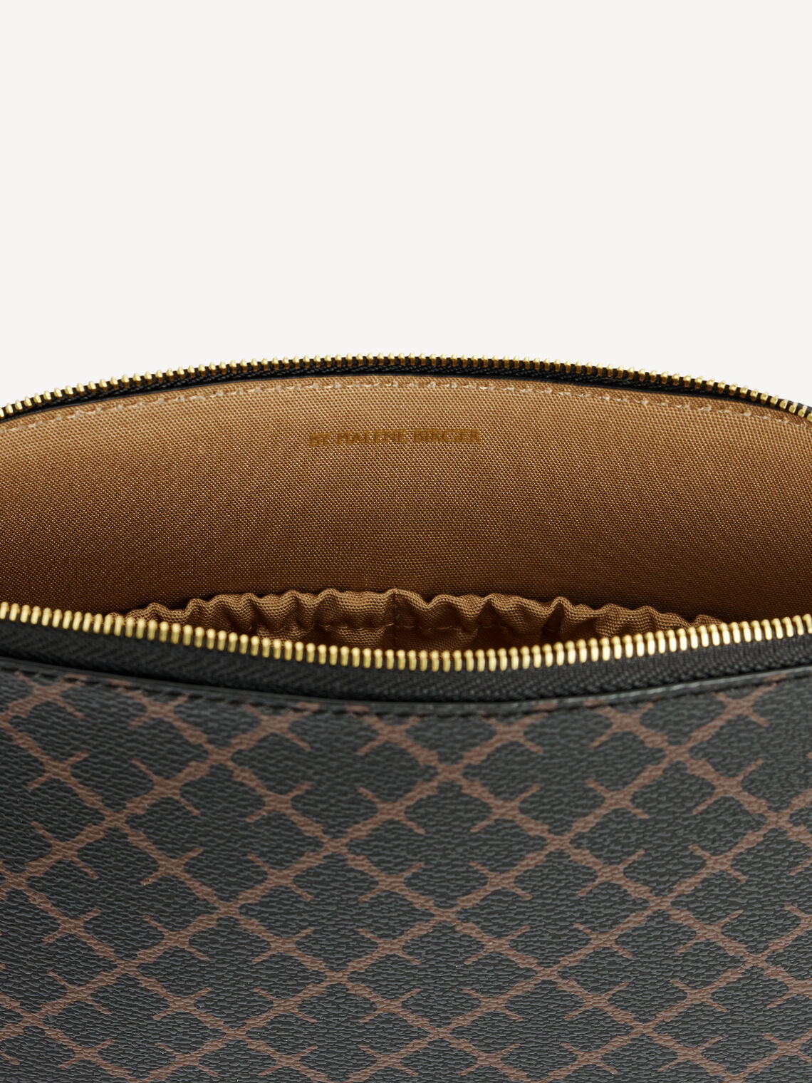 Bae Medium Kosmetiketui - dark chocolate| By Malene Birger