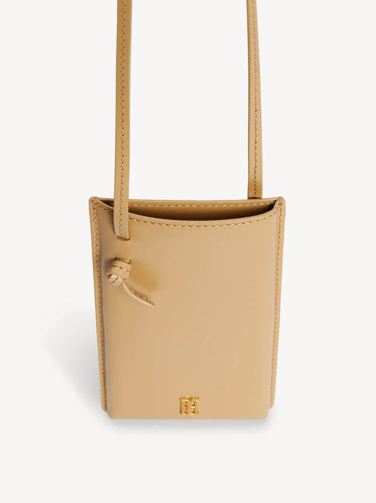 Aya Phone | By Malene Birger