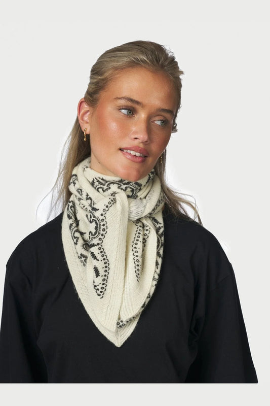 Lolana Paisley Knit Scarf Off White | NEO NOIR