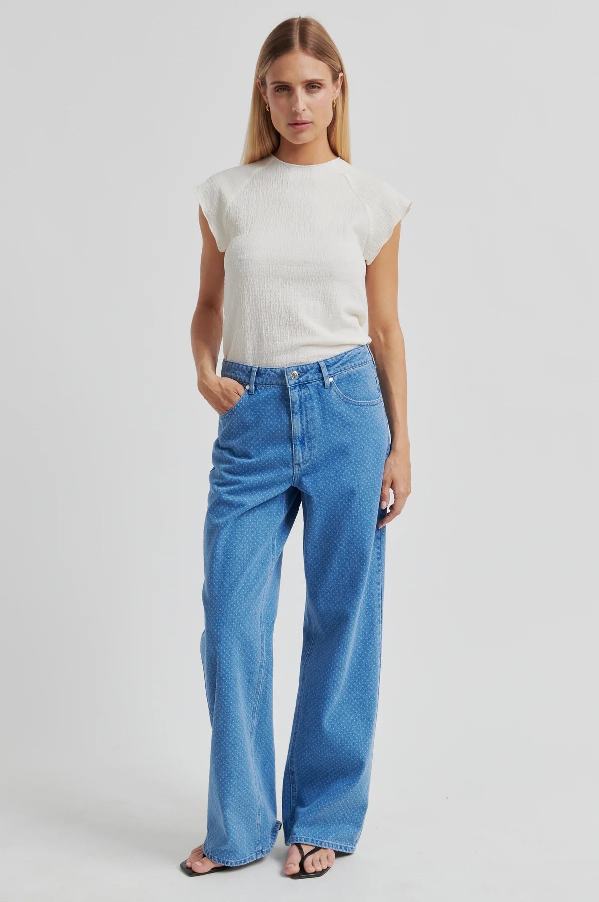 Paria Tee