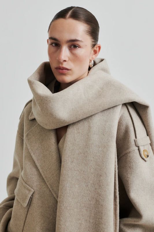 Walance Scarf in Beige