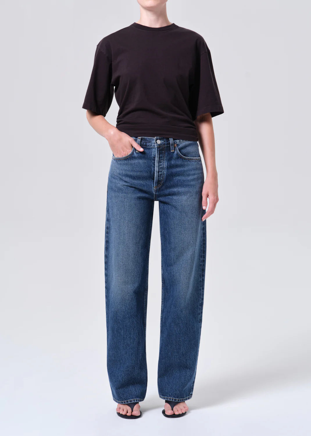 ARC JEAN 32" IN SHORTWAVE